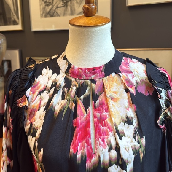 For all man kind Floral Black and Pink Women's Top - Picture 3 of 12